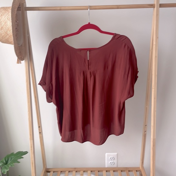Madewell drapey top, size s, slightly cropped, great for summer! - Picture 2 of 2